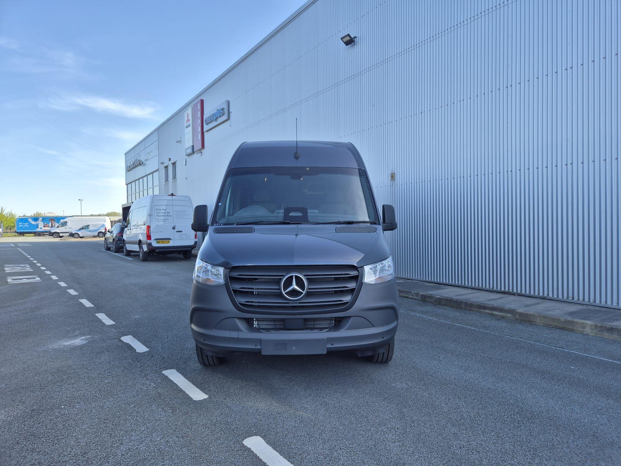 Mercedes-Benz Sprinter